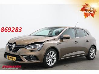 skadebil auto Renault Mégane 1.2 TCe Zen Navi Clima Cruise AHK 2016/2