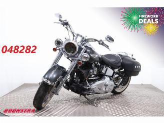 krockskadad bil motor Harley-Davidson  FLSTN Softail Deluxe Vance & Hines 2007/1