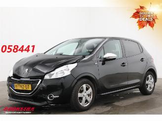 Coche accidentado Peugeot 208 1.2 VTi Style Navi Airco Cruise PDC 117.066 km! 2014/4
