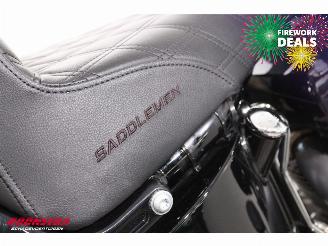 Harley-Davidson  110 FLSS Softail Slim S Vance Hines 8.428 mi! picture 24