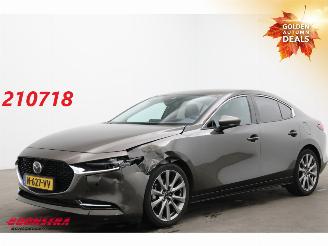 Vaurioauto  passenger cars Mazda 3 2.0 e-SkyActiv-X M Hybrid 186 Luxury LED ACC Bose HUD Memory LRHZ 2022/2