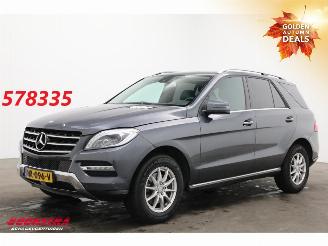 Unfallwagen Mercedes M-klasse ML 350 BlueTEC Aut. H/K Cruise Camera AHK SHZ Elek. Stoelen Leder 2015/8