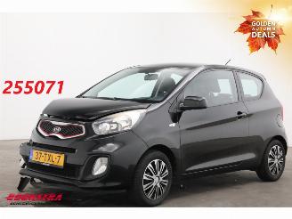 Unfallwagen Kia Picanto 1.0 CVVT Comfort Pack Airco AHK 151.207 km! 2012/4