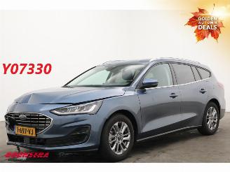 skadebil auto Ford Focus 1.0 EcoBoost Hybrid Titanium LED Navi Clima Cruise PDC 2023/9