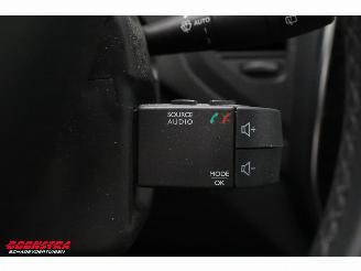 Renault Captur 0.9 TCe Life Navi Clima Cruise Camera PDC picture 22