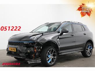 krockskadad bil auto Lynk & Co 01 PHEV Pano LED ACC Virtual Camera LRHZ 2023/9