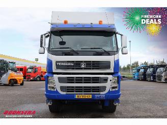 Volvo FM 2000 Terberg 8X8 Manual Euro 5 !! 45.753 km!! picture 5