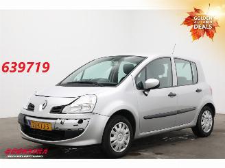 Coche accidentado Renault Modus 1.2 TCE Expression Airco Radio/CD 106.670 km! 2010/2