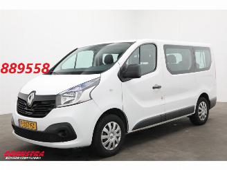 krockskadad bil bedrijf Renault Trafic Passenger 1.6 dCi Expression Energy 9-Pers. Airco 2018/5