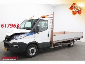 damaged commercial vehicles Iveco Daily 35S16 Pritsche Airco Cruise 60.737 km! 2018/10