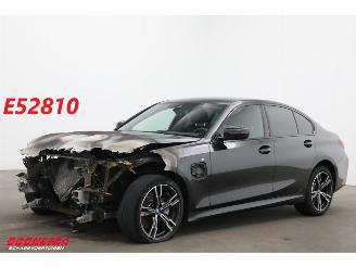 Unfallwagen BMW 3-serie 330e M-Sport LED Cruise SHZ 2024/5