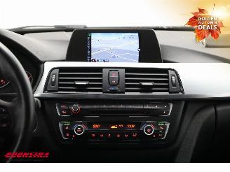 BMW 3-serie Touring 330d Modern Aut. Xenon Navi Clima Cruise SHZ PDC picture 10