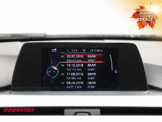 BMW 3-serie Touring 330d Modern Aut. Xenon Navi Clima Cruise SHZ PDC picture 17