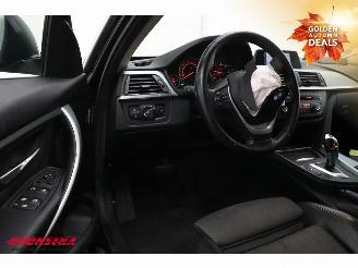 BMW 3-serie Touring 330d Modern Aut. Xenon Navi Clima Cruise SHZ PDC picture 13
