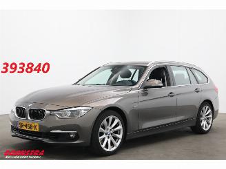 Schadeauto BMW 3-serie Touring 330i Luxury Edition LED Leder Clima Cruise SHZ 2018/5
