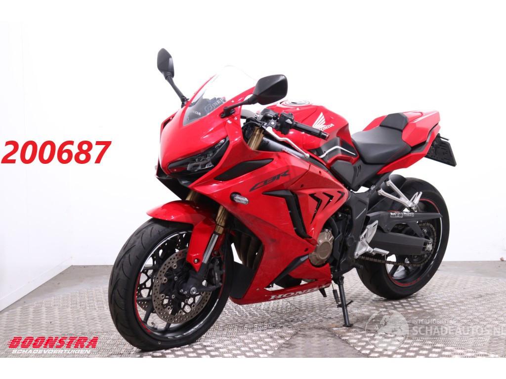 Honda CBR 650R 95PK ABS Akrapovic LED 8.217 km!