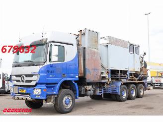 Vaurioauto  trucks Mercedes Actros 3344AK 8/6X6 Manual Blatt/Blatt 2x PTO 2x Pump 2013/7
