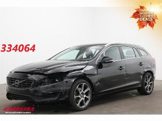 damaged passenger cars Volvo V-60 2.0 D2 Ocean Race Clima Navi 88.508km! 2016/8