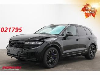 Damaged car Volkswagen Touareg R 3.0 TSi 4Motion PHEV Pano HUD 360° Ventilatie ACC LRHZ AHK 2024/7