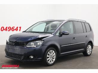 krockskadad bil auto Volkswagen Touran 1.2 TSI Highline 1e Eig!! Navi Clima Cruise PDC 39.189 km!! 2014/1