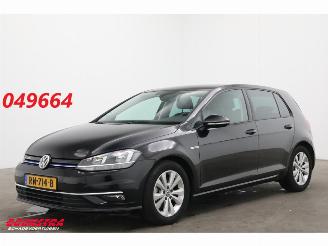 uszkodzony samochody osobowe Volkswagen Golf 1.5 TSI Comfortline ACC Navi Clima PDC AHK 2018/1