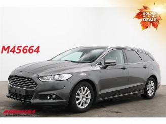 krockskadad bil auto Ford Mondeo Wagon 2.0 TDCi 150 PK Aut. Trend Navi Clima Cruise SHZ PDC 2015/11
