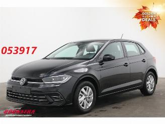 Coche accidentado Volkswagen Polo 1.0 TSI DSG Highline LED Apple/Android Camera 1.604 km! 2025/6