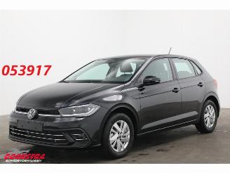 Voiture accidenté Volkswagen Polo 1.0 TSI DSG Highline LED Apple/Android Camera 1.604 km! 2025/6
