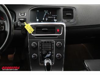 Volvo V-60 2.0 D4 Aut. Kinetic PremiumSound Leder Navi Clima Cruise PDC AHK picture 8