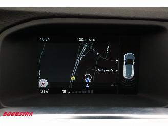 Volvo V-60 2.0 D4 Aut. Kinetic PremiumSound Leder Navi Clima Cruise PDC AHK picture 16