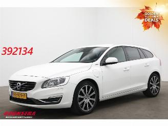 Volvo V-60 2.4 D5 Twin Engine Summum Memory Leder Cruise SHZ AHK picture 1