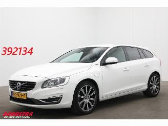 Avarii autoturisme Volvo V-60 2.4 D5 Twin Engine Summum Memory Leder Cruise SHZ AHK 2018/1