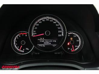 Volkswagen Up! 1.0 5-DRS Airco Bluetooth 39.306 km! picture 17