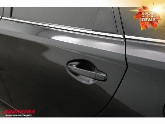 Toyota Auris Touring Sports 1.8 Hybrid Executive Navi Clima Cruise Camera SHZ PDC AHK picture 11