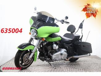 dañado motos Harley-Davidson  FLHX Street Glide LED RC Exhaust 2013/12