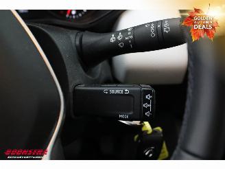 Renault Clio 1.0 TCe 90 Evolution LED Navi Airco Cruise picture 22