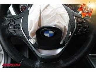 BMW 3-serie Touring 320i Aut. Executive Leder Xenon Navi Clima Cruise PDC AHK picture 18