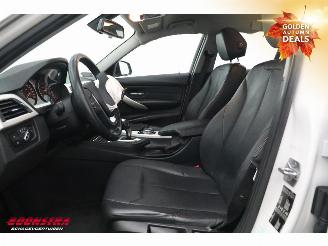 BMW 3-serie Touring 320i Aut. Executive Leder Xenon Navi Clima Cruise PDC AHK picture 15