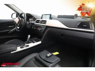 BMW 3-serie Touring 320i Aut. Executive Leder Xenon Navi Clima Cruise PDC AHK picture 12