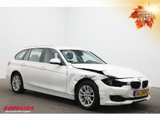 BMW 3-serie Touring 320i Aut. Executive Leder Xenon Navi Clima Cruise PDC AHK picture 2