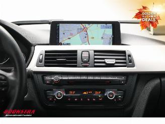BMW 3-serie Touring 320i Aut. Executive Leder Xenon Navi Clima Cruise PDC AHK picture 14