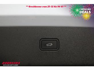 Volvo EX30 Twin Motor Perf. Ultra 69 kWh Pano ACC 360° LRHZ 8.423 km! picture 30