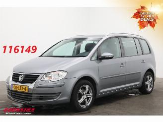Schadeauto Volkswagen Touran 1.4 TSI Comfortline 7-Pers. Leder Xenon Navi Clima Cruise SHZ AHK 2010/8
