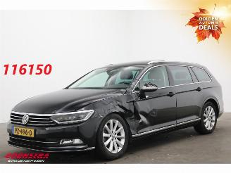 Vaurioauto  passenger cars Volkswagen Passat Variant 1.4 TSI DSG Highline Pano ACC Virtual Leder ErgoComf. SHZ Camera AHK 2017/1