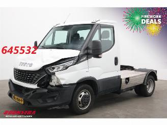 damaged commercial vehicles Iveco Daily 40C18 Hi-Matic BE-trekker Navi Clima Cruise 2020/1