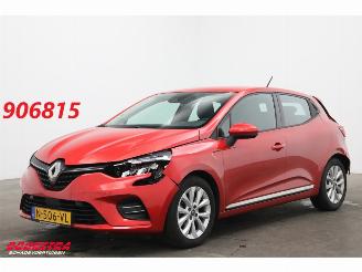 krockskadad bil auto Renault Clio 1.0 TCe Bi-Fuel Zen Carplay Airco Cruise LMV 2021/12