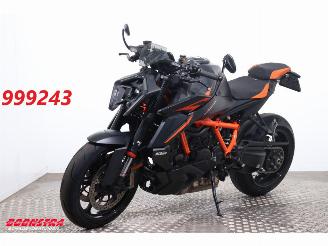 krockskadad bil motor KTM  1390 SuperDuke R Akrapovic LED Cruise 2024/5