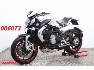 škoda motocykly MV Agusta Brutale Dragster 800 ABS Lap Timer Quickshift 19.101 km! 2015/3