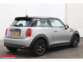 Mini Cooper SE Camden Edition 33 kWh LED Navi Clima Cruise SHZ PDC picture 3