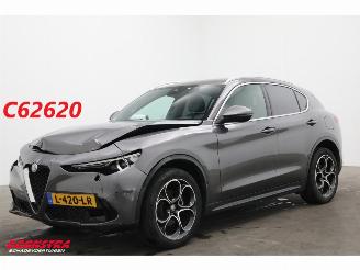 krockskadad bil auto Alfa Romeo Stelvio 2.0 T AWD Super BiXenon ACC LRHZ Leder Memory Camera SHZ 2019/7